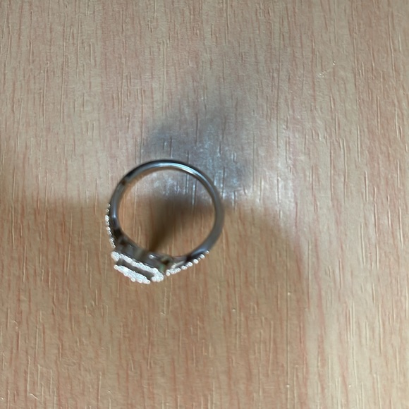 Diamond Heart Ring 1/5 ct tw Sterling Silver - Picture 6 of 7